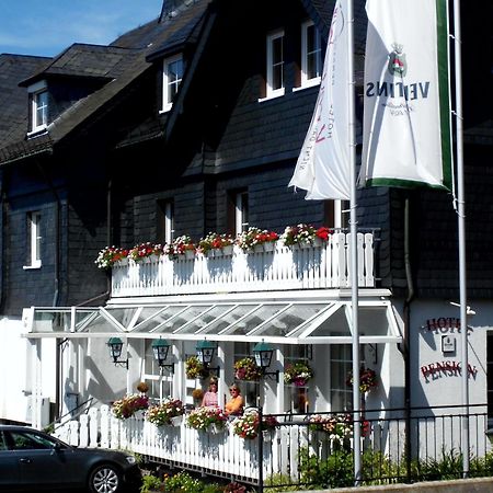 Hotel Zum Kreuzberg Winterberg Bagian luar foto