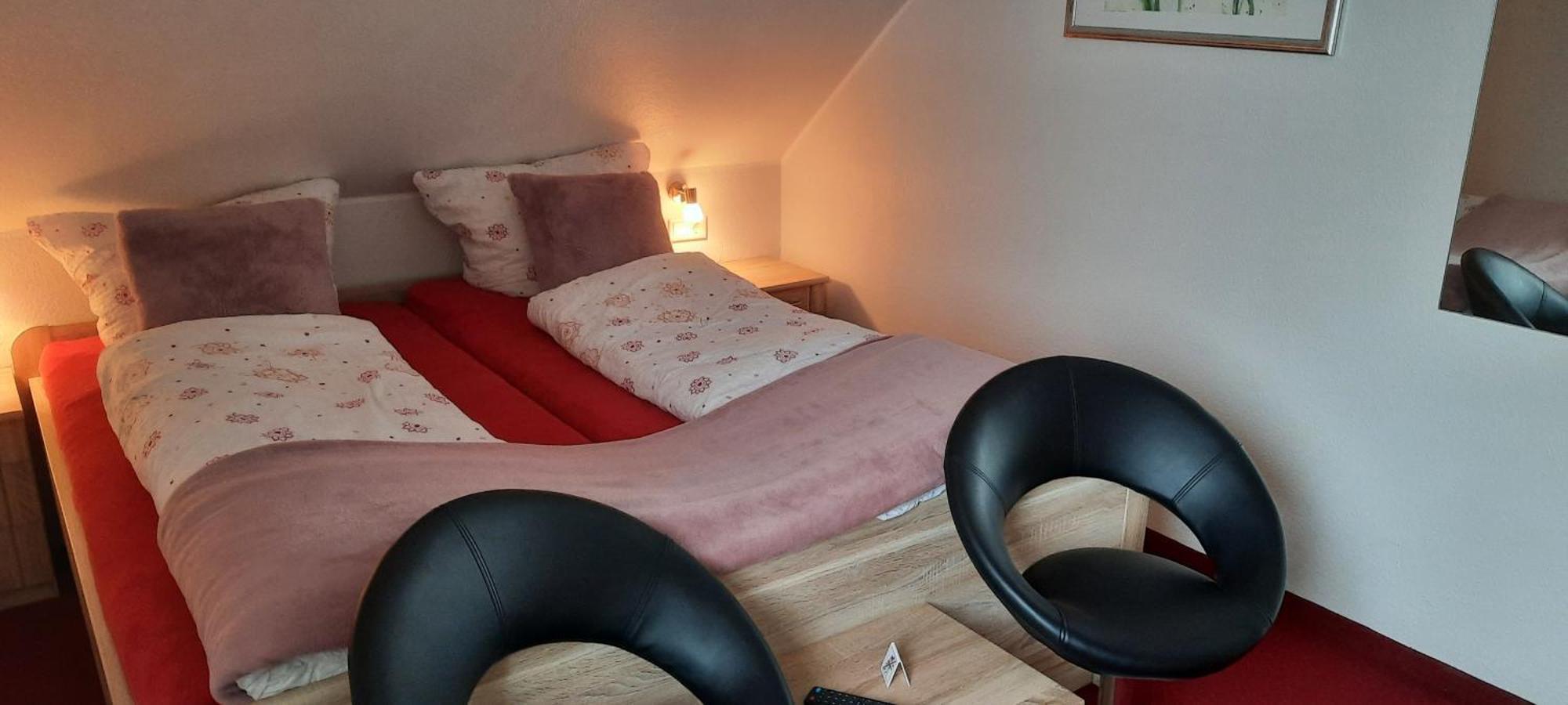 Hotel Zum Kreuzberg Winterberg Bagian luar foto